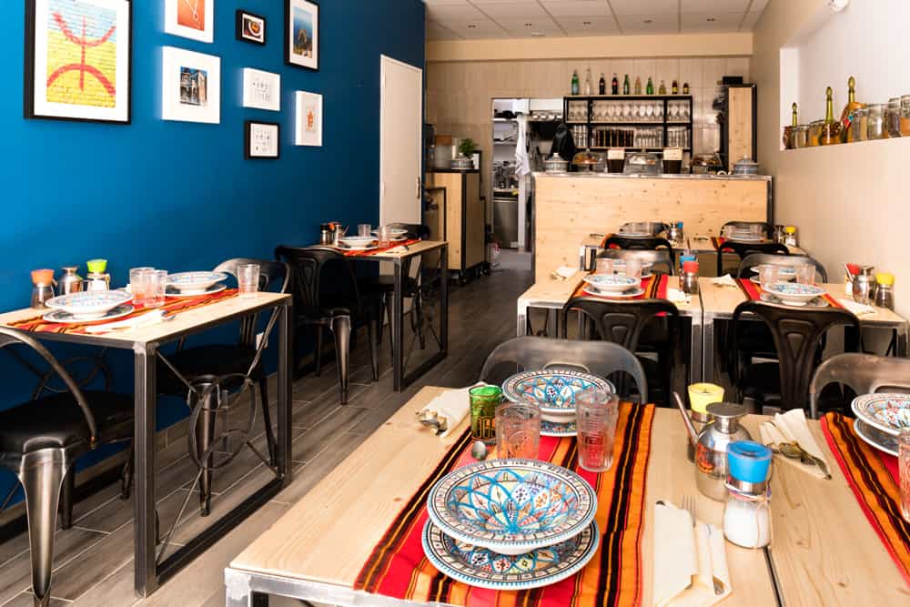 salle-decoree-restaurant-couscous-marseille-13006-livraison-berbere